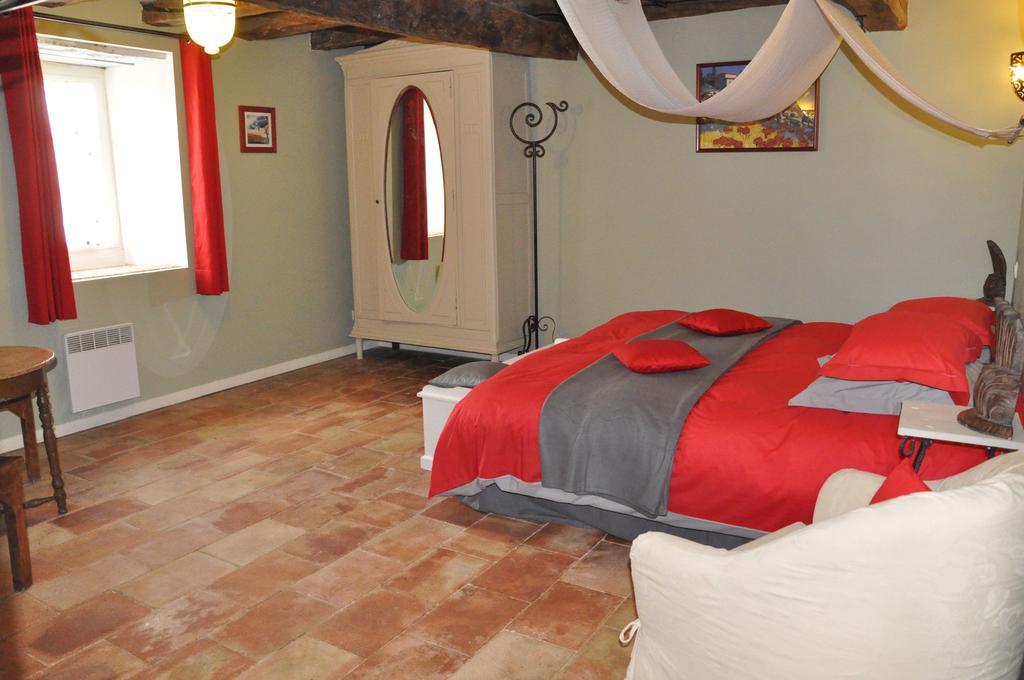 Le Lac De Crivito Bed & Breakfast Caraman Room photo