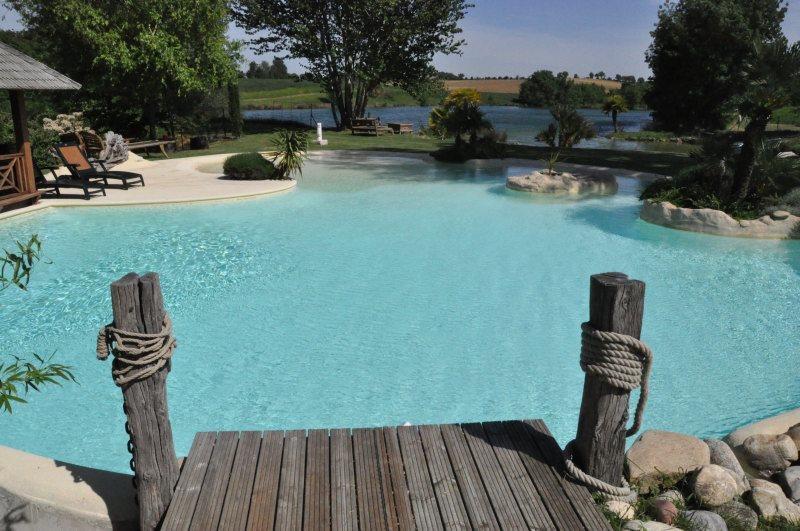 Le Lac De Crivito Bed & Breakfast Caraman Exterior photo